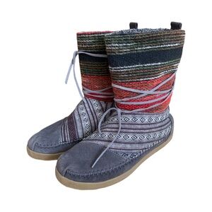 TOMS Nepal Boots Women Woven Gray Suede Leather Faux Fur Lined Boho Hippie